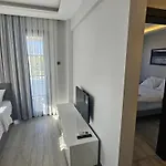 아파트호텔 Cicek Çeşme