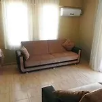 Cicek 아파트호텔 3*