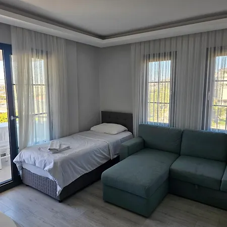 Apartmanhotel Cicek Çeşme
