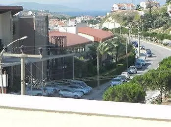 Ξενοδοχείο με διαμερίσματα Cicek 3*