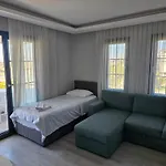 Aparthotel Cicek Çeşme