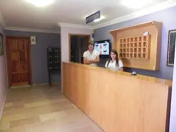 Cicek מלון דירות 3*